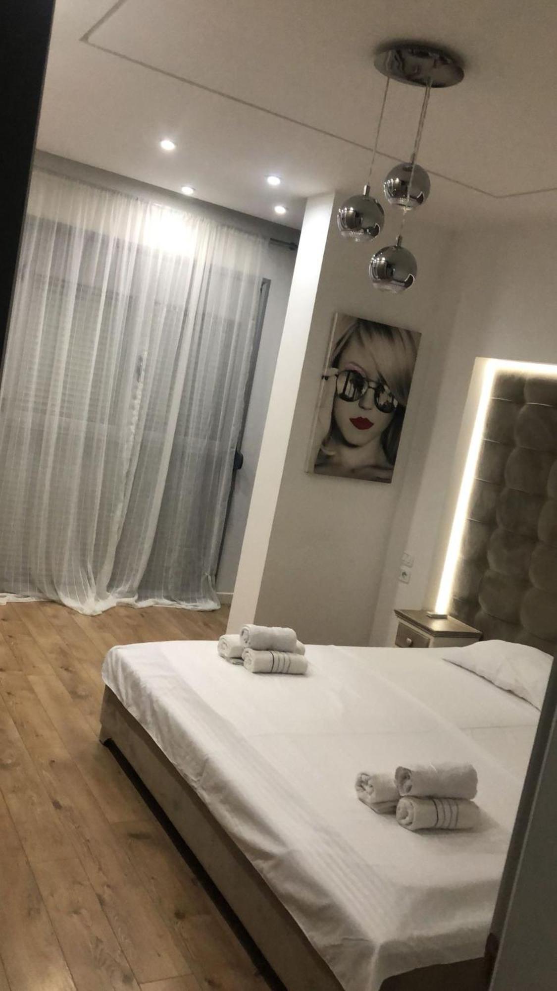Kreilux Valona Apartment Vlore Exterior photo